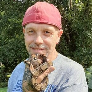 Meet your Posher, Aaron